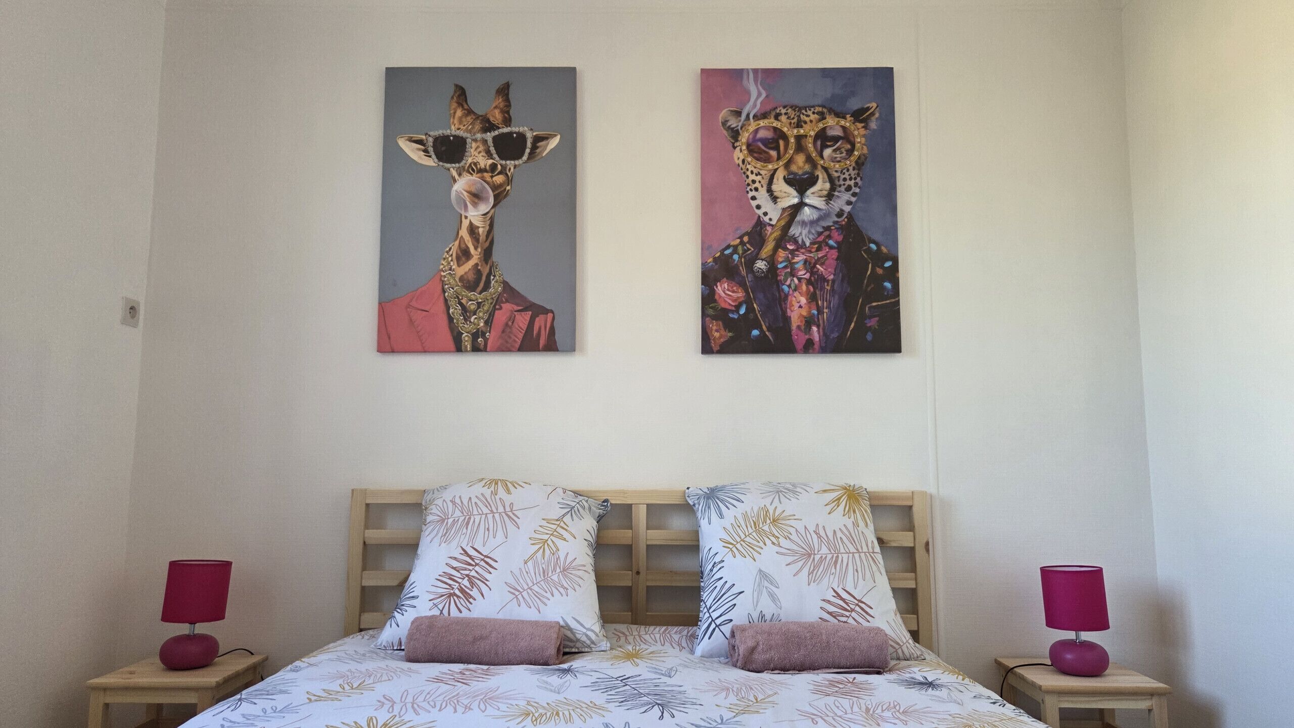 5 soverom, strykejern/-brett, wi-fi (inkludert) og sengetøy