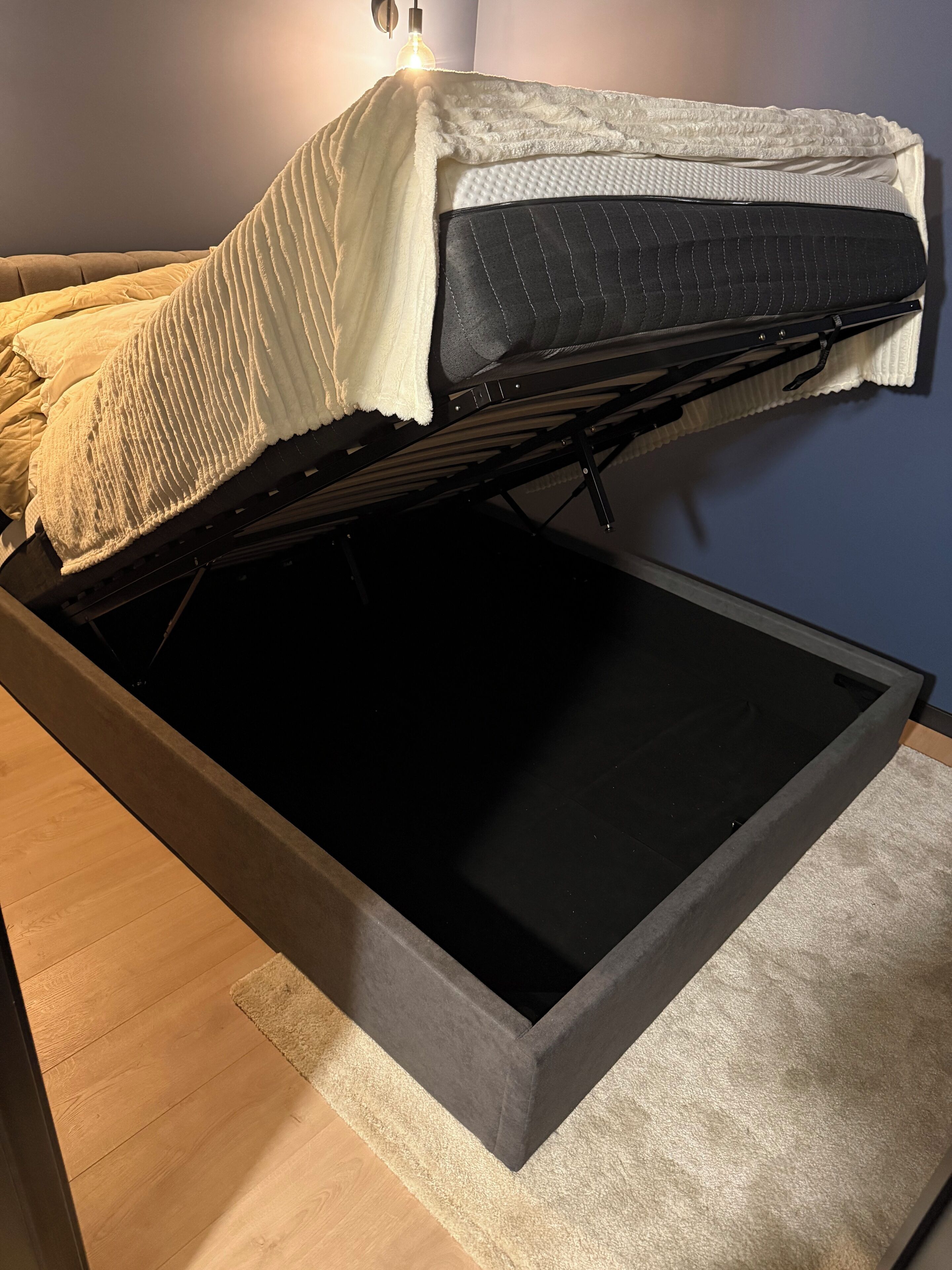 2 soverom, strykejern/-brett, wi-fi og sengetøy