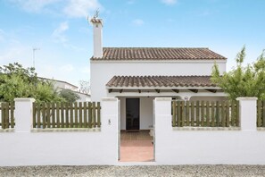 Exterior - Holiday Home 'Miguelin 5' with Shared Pool, Wi-Fi and Air Conditioning (Zahora)