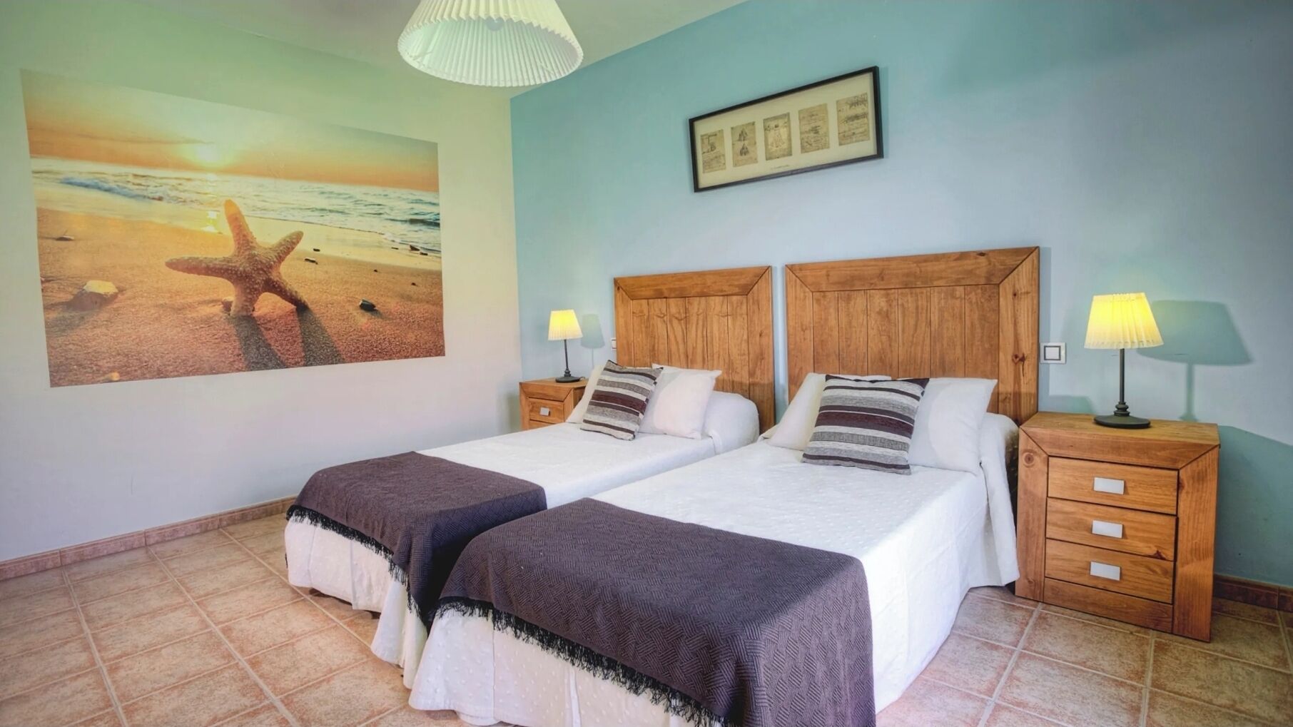 5 dormitorios, tabla de planchar con plancha, wifi y ropa de cama