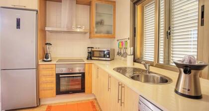 Stunning villa with awesome pool and direct golf and ocean views!