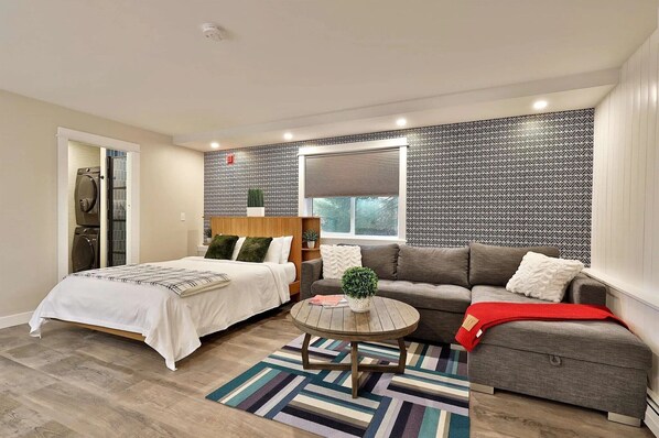 1 غرفة نوم ومكتب �وواي فاي مجانًا وملاءات أسرّة