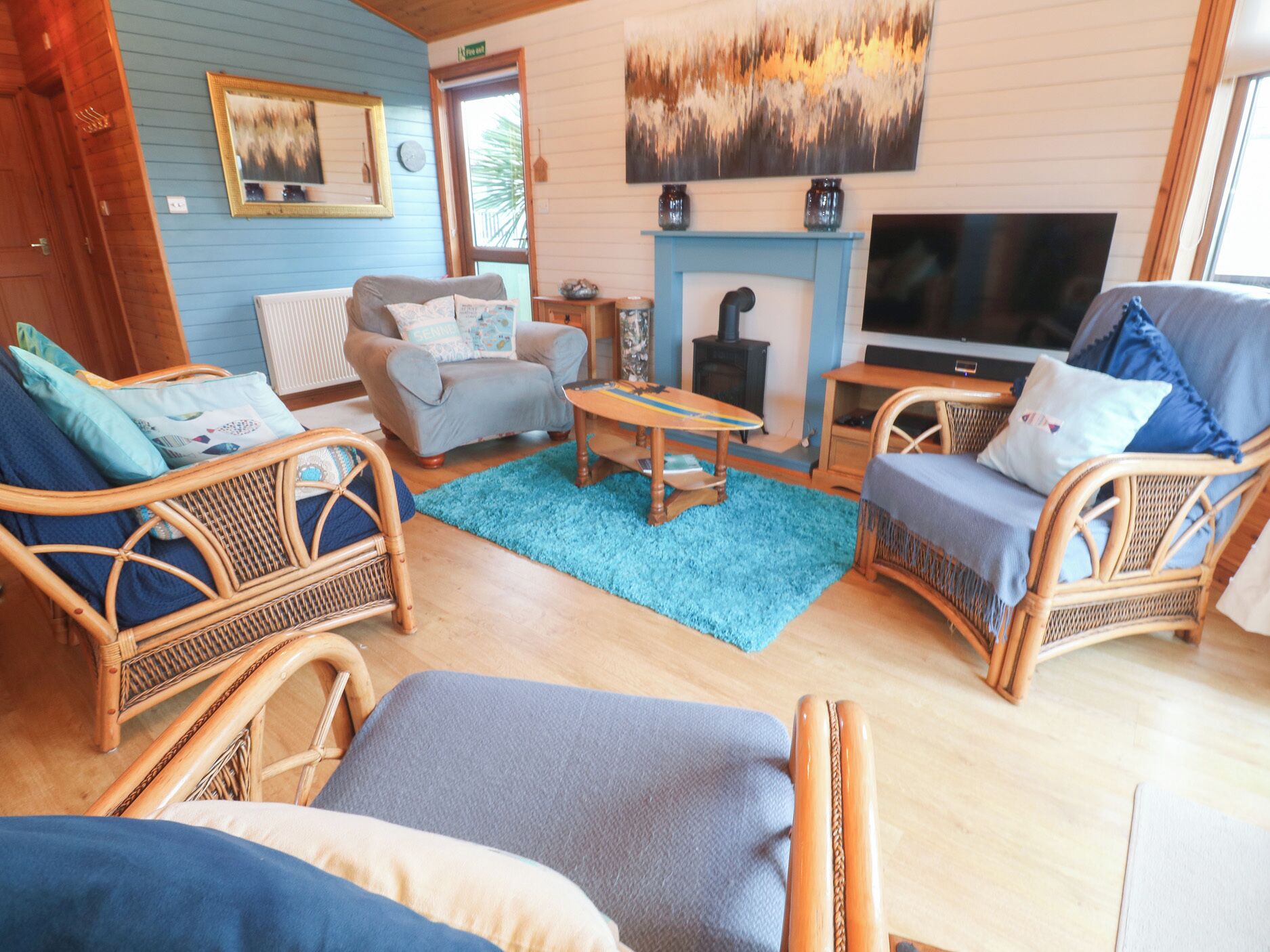 Cottage | Living area