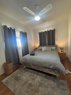 3 bedrooms, iron/ironing board, WiFi, bed sheets - Family friendly 3 bedroom cottage in stunning Snowy Valley surrounds, near town (Tumut)