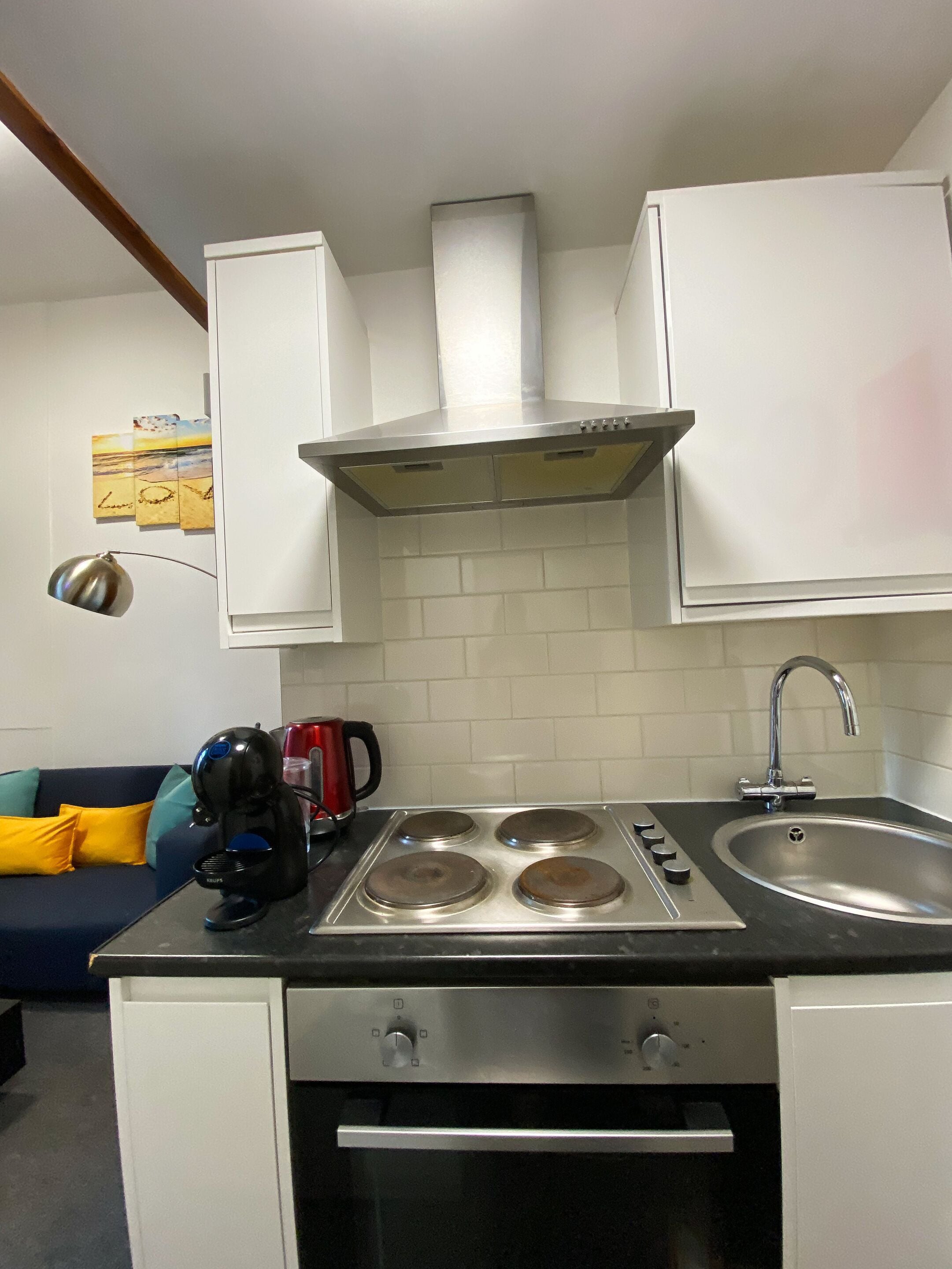 Standard Studio | Private kitchen | Fridge, microwave, stovetop, cookware/dishes/utensils