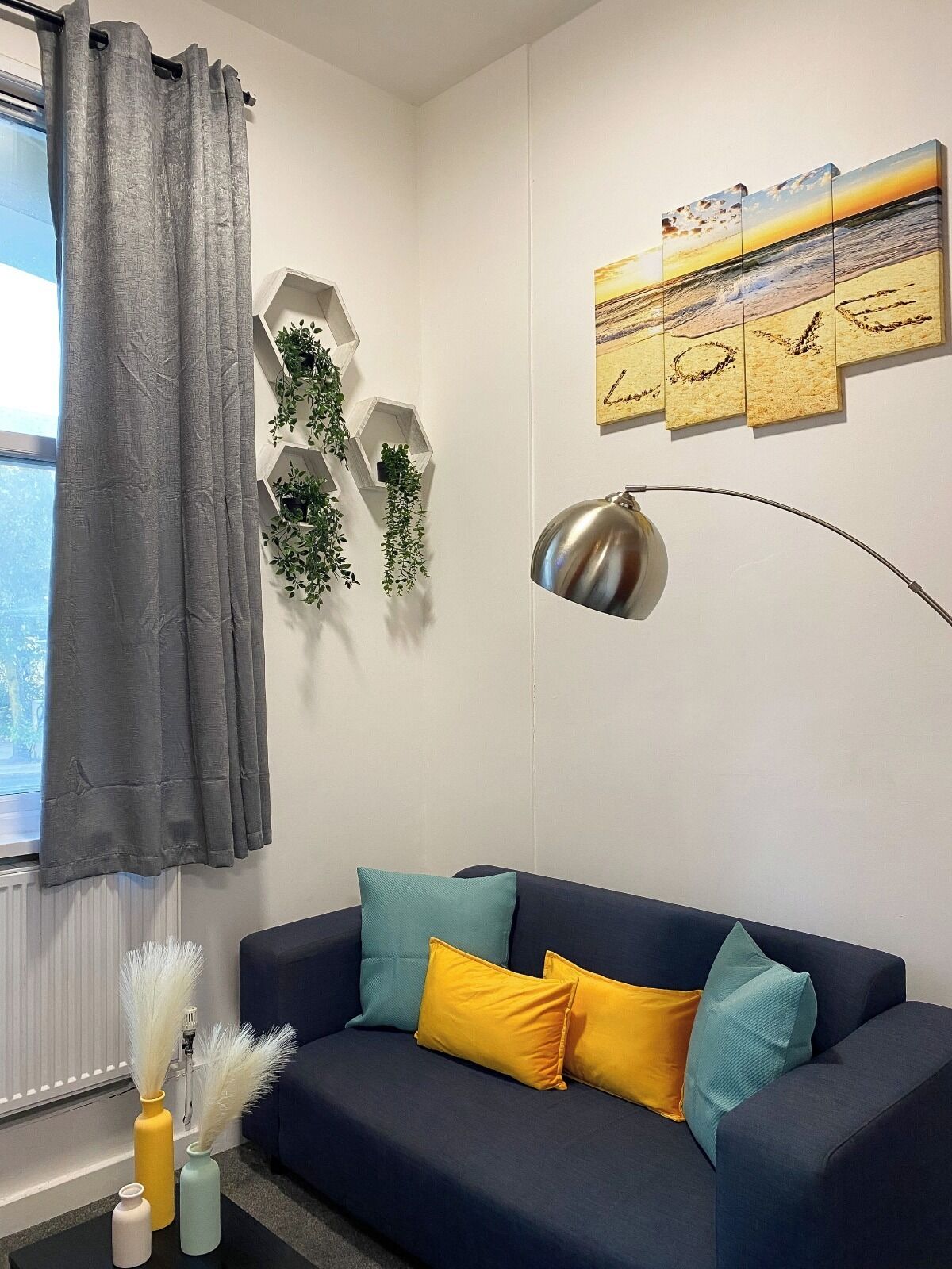 บริเวณนั่งเล่น