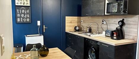 Microwave, oven, stovetop