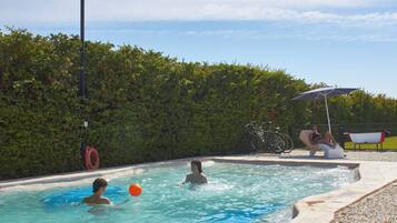 Seasonal outdoor pool
