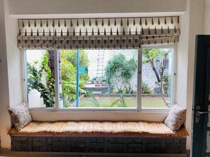 Habitación ejecutiva | Área de sala de estar