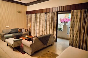 Chambre économique | Aire de séjour