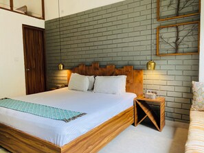 Executive Room - The Bougainvillea (Amritsar)