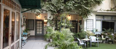 Executive Room | Living area