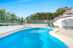 Pool - Miramar Apartment with sea views (Alcúdia)