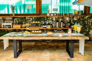 Desayuno buffet incluido todos los días