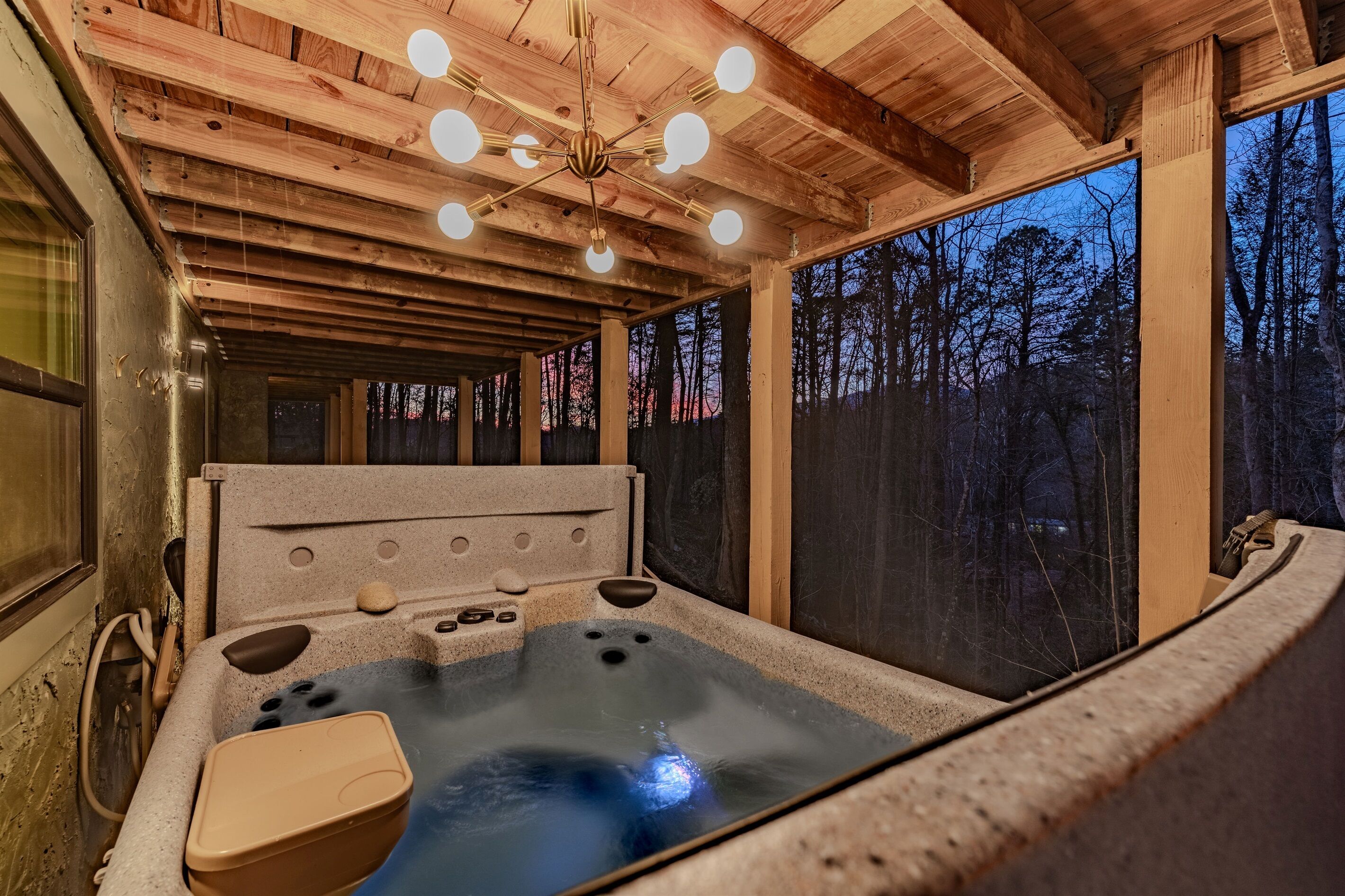 Indoor spa tub