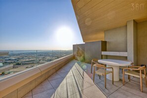 Outdoor dining - Spacious 1BR Retreat | Luxury + Scenic Terrace (Rabat)
