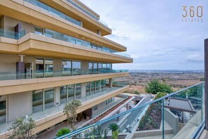 Property grounds - Your Rabat Escape • 2BR Apt with Terrace Views! (Rabat)