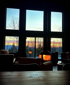 Interior - Modern Barn House | Stratton Mountain Retreat (Winhall)