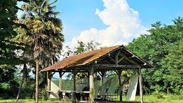 Enceinte de lâhĂ©bergement