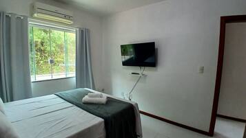 Apartamento básico | 2 quartos, Wi-Fi de cortesia