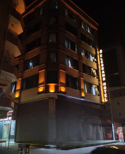 ELEGRAND HOTEL