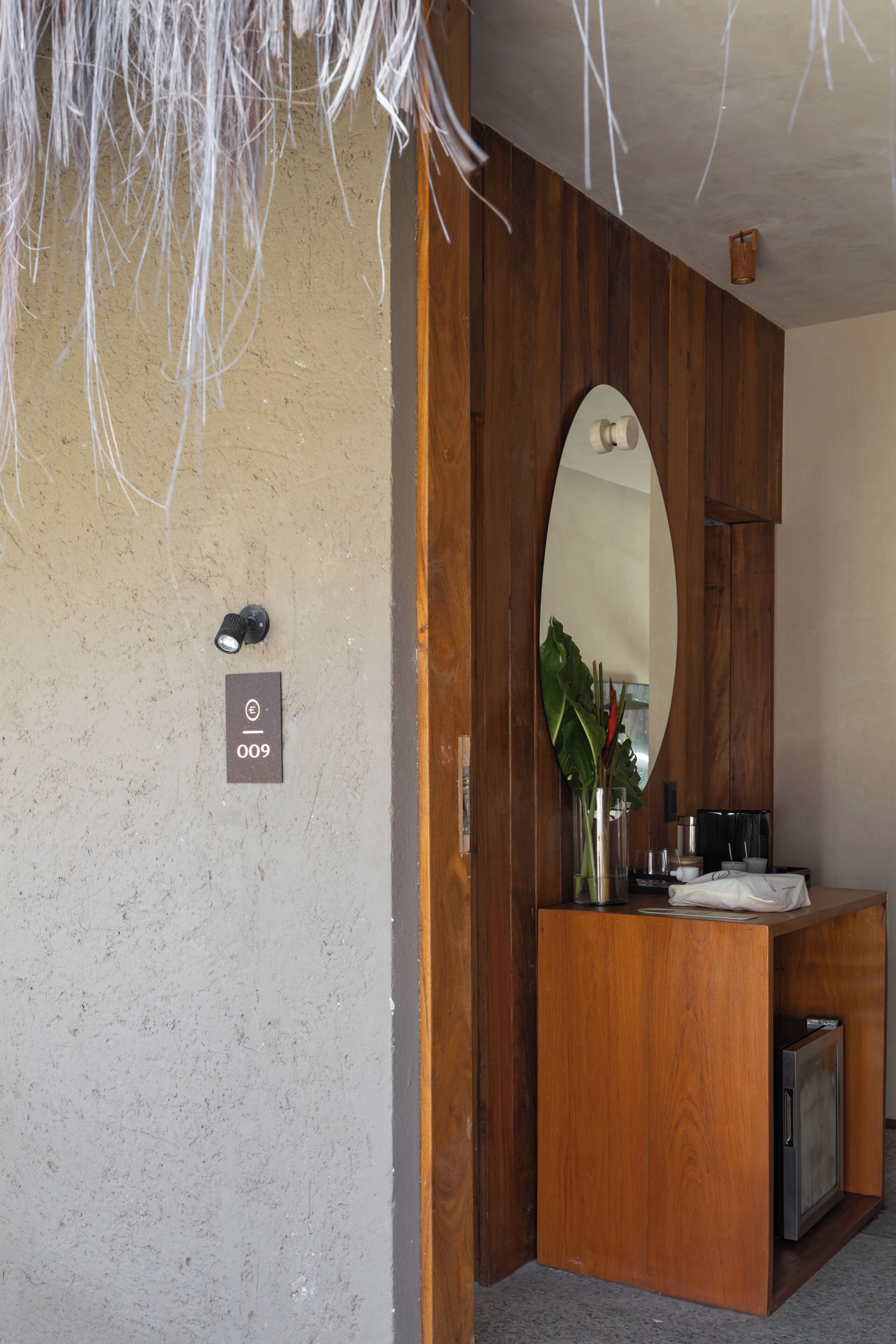 Bungalow Deluxe, vistas parciales al mar | Interior