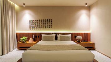 Deluxe Bungalow, Partial Sea View | In-room safe, desk, laptop workspace, blackout drapes