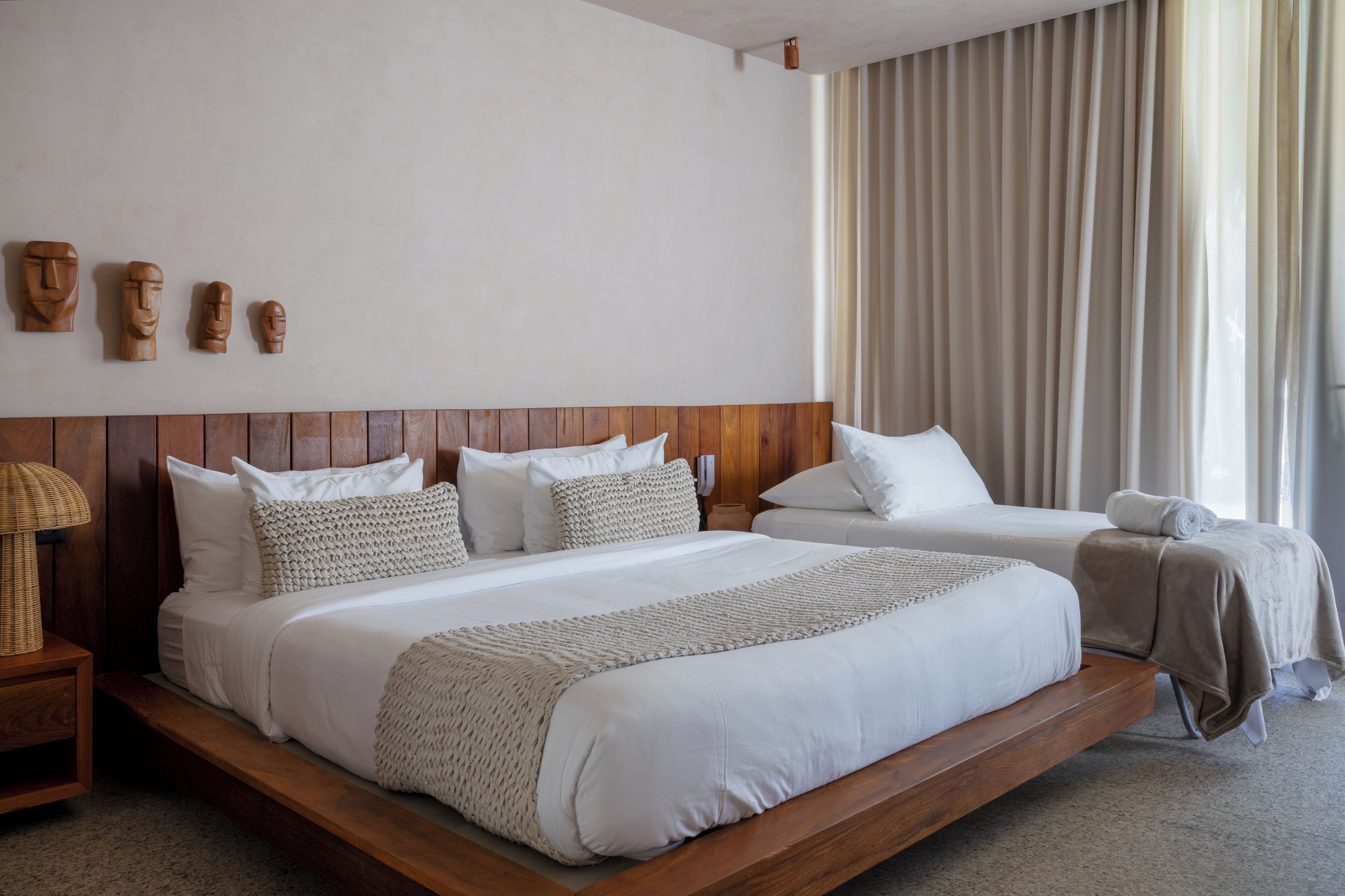 Deluxe Bungalow, Garden View | In-room safe, desk, laptop workspace, blackout curtains