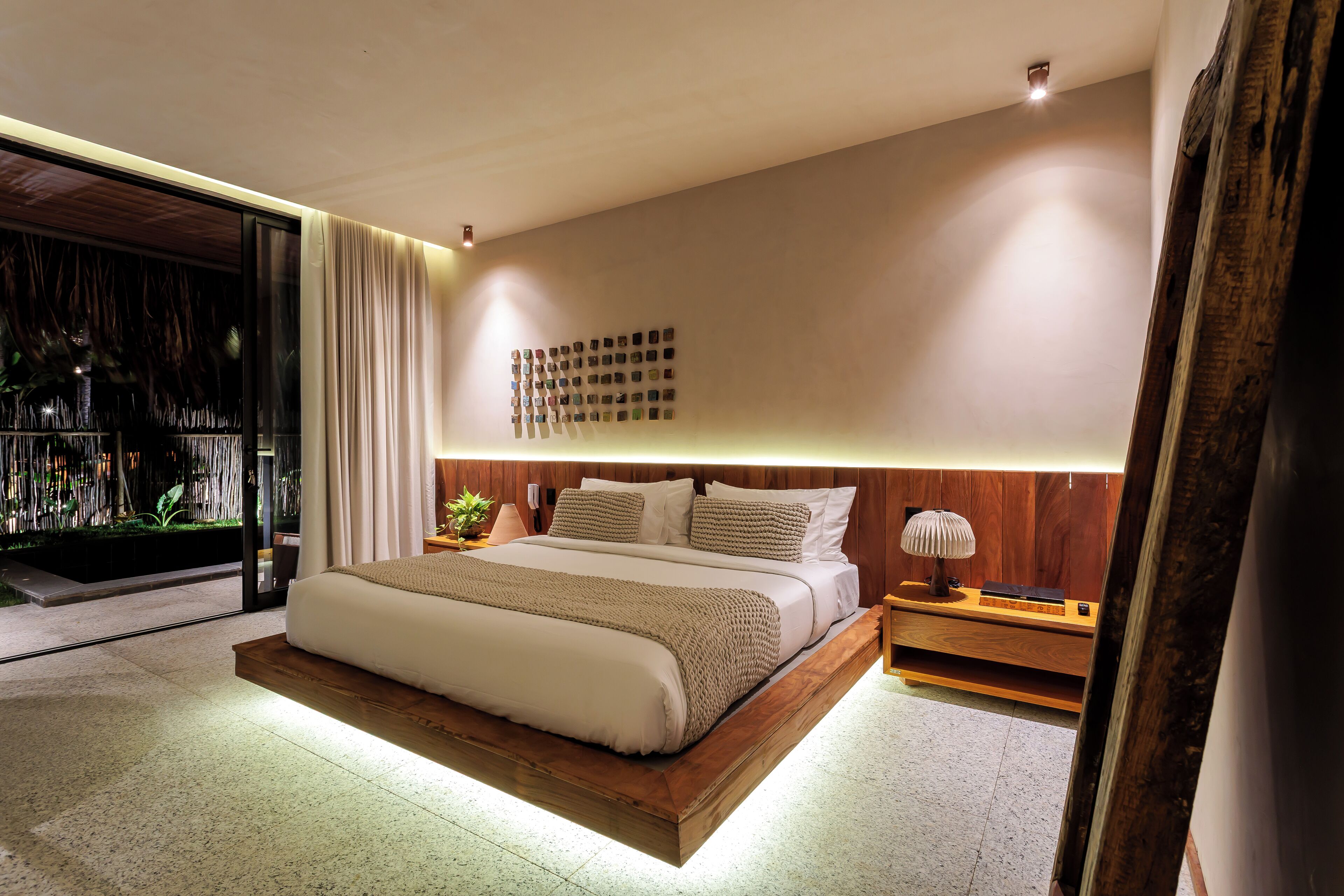 Bungalow Deluxe, quang cảnh một góc biển | Két bảo mật tại phòng, bàn, khu vực làm việc phù hợp cho laptop 