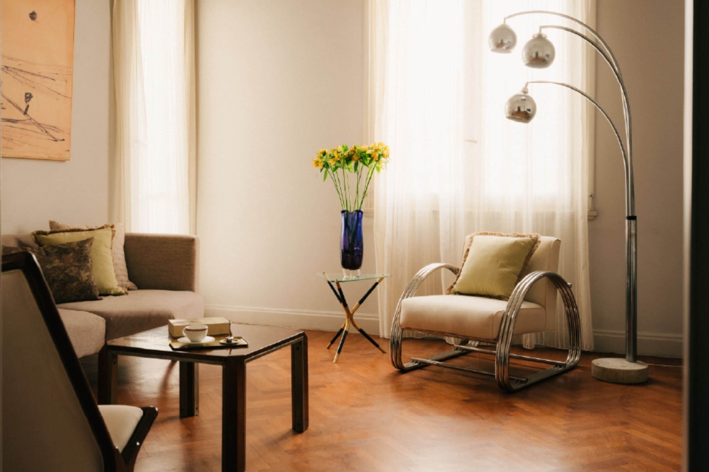 Apartment, 2 Bedrooms, Kitchenette, City View | Living area | 55-inch Smart TV with digital channels, Netflix, Hulu