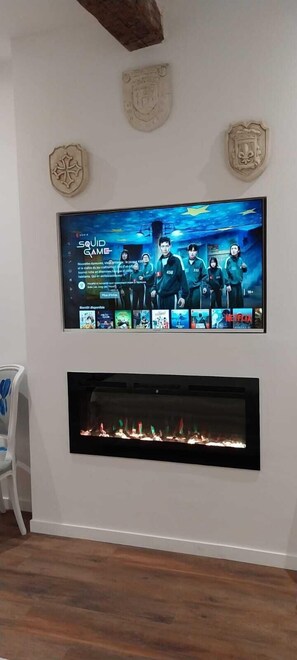 Deluxe Room | Living area - Cottages Occitans (Villepinte)