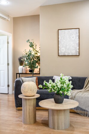 House - Tranquil Quiet Mountain Home w Private Garden (Pomona)