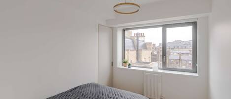 公寓 | 3 間臥室、網路服務