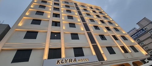 KLYRA HOTEL