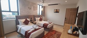 Luxury Room, City View | Desk, laptop workspace, blackout drapes, soundproofing