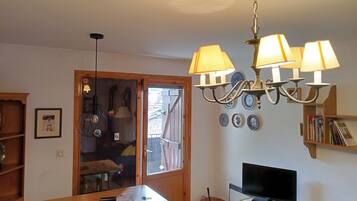 ベーシック アパートメント | リビング エリア