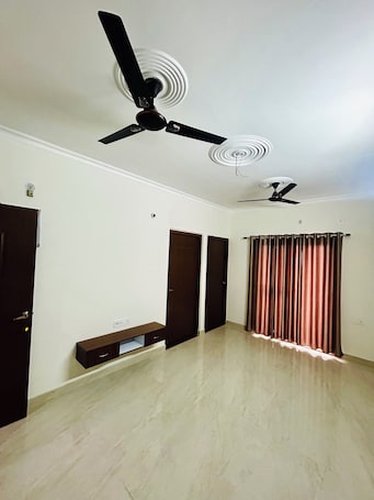 Room, Balcony | Free WiFi