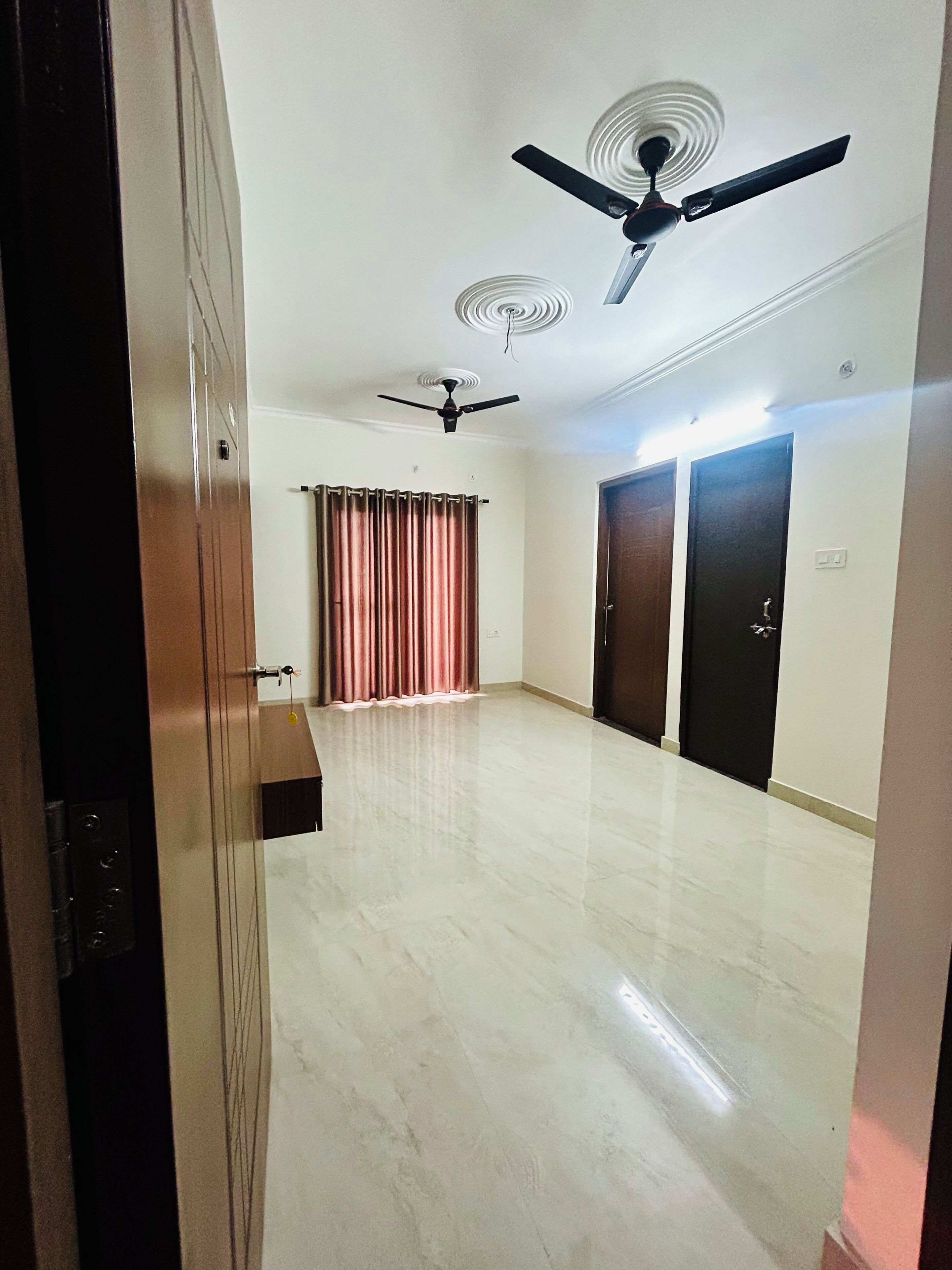 Room, Balcony | Free WiFi