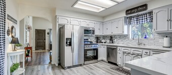 Pet-friendly Yard! Home 3 Mi to Sky River Casino