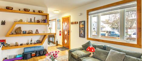 House (2 Bedrooms) | Front of property
