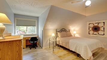 House (2 Bedrooms) | Bahagian dalam