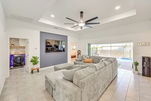 House (4 Bedrooms) | Interior - Poolside Oasis & Outdoor Kitchen: Cape Coral Home (Cape Coral)