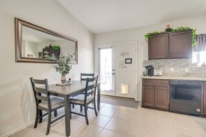 Apartment (3 Bedrooms) | Interior