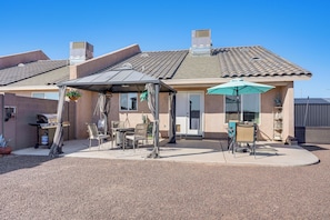 Apartment (3 Bedrooms) | Interior - Hike, Golf & Explore Yuma: Home w/ Private Patio (Yuma)