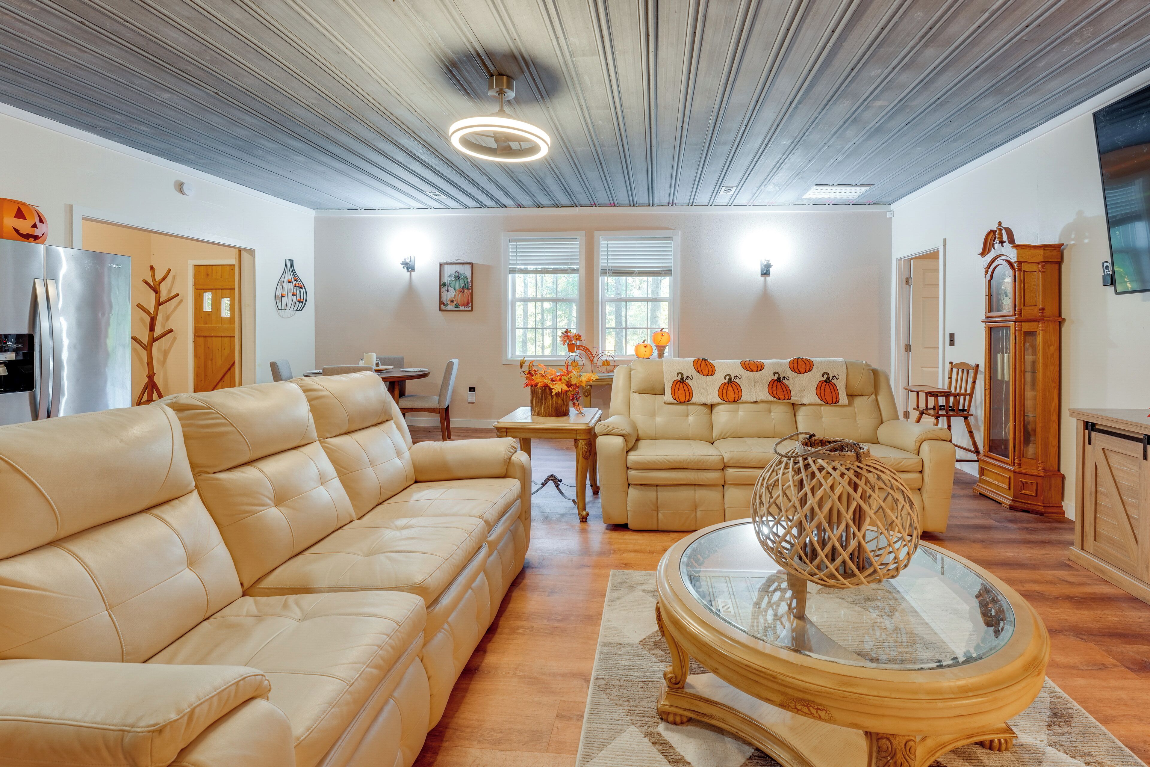 House (1 Bedroom) | Interior