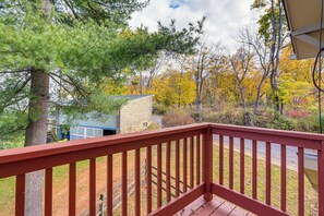 House (3 Bedrooms) | Interior - Updated Getaway w/ Sauna & Yard in Bloomsbury! (Bloomsbury)