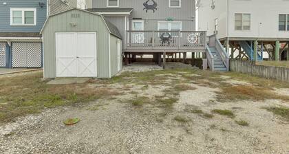Walk to Public Beach: Bayfront Jersey Home w/ View