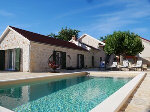 Pool - Villa Didova kuća ZadarVillas (Podlug)