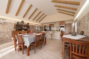 In-room dining - Villa Didova Kuća Zadarvillas (Benkovac)