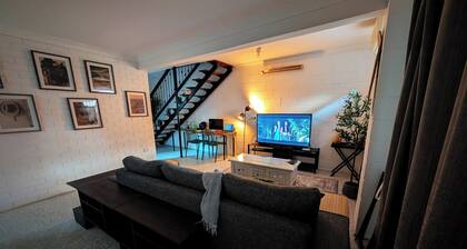 Peaceful, Modern, Lowtoxic, B'fast Included